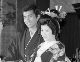 掛布雅之 子供 何人 嫁 妻 息子